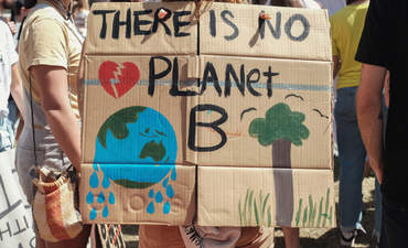 青年示威者在澳大利亚气候罢工在九月。