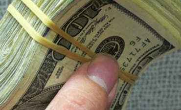 'Green Banks' Still Bankrolling Dirty Investments featured image