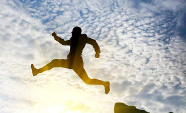 在系统思考 - 和采取更跃起特色图片