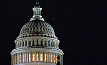 底特律三巨头在华盛顿进行第二轮比赛