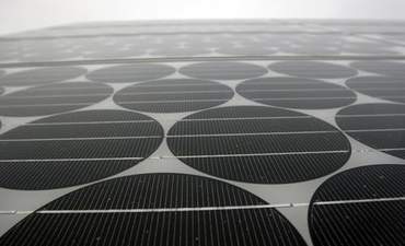 三星、LG计划推出太阳能手机的特色图片