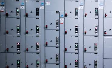 为什么数据中心提供商Digital Realty向客户提供特色图像的绿色租赁