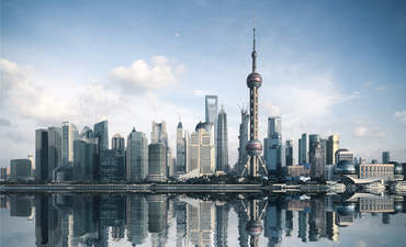 上海天际线与反思。