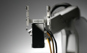 苹果公司利亚姆iphone组件回收再利用